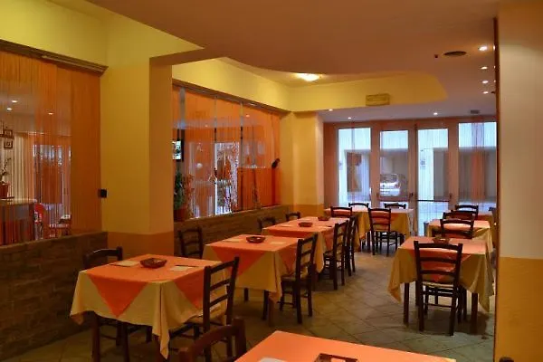 Donau Hotel Rimini Olaszország